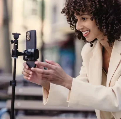 How to Make Money on Instagram: 5 Proven Ways for 2022