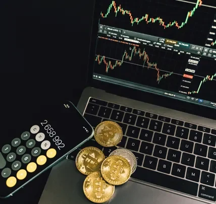 8 Safe Investments With the Highest Returns 2022